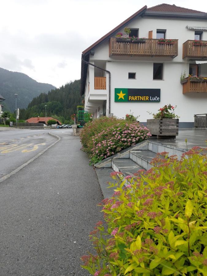 Apartment Veninsek Luce Bagian luar foto