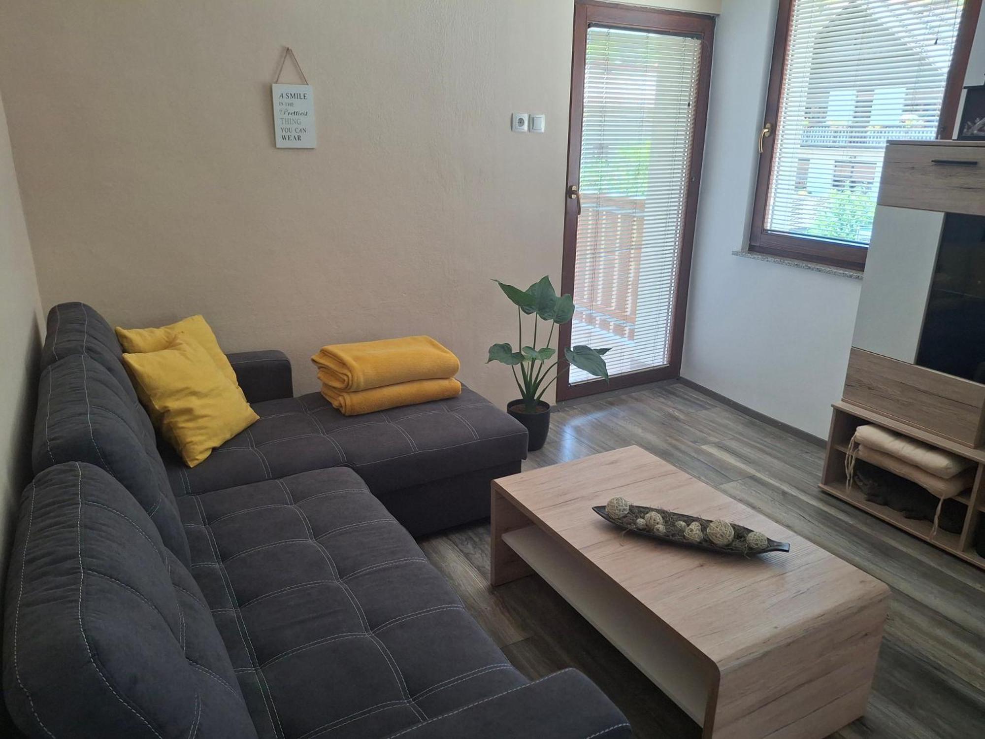 Apartment Veninsek Luce Bagian luar foto
